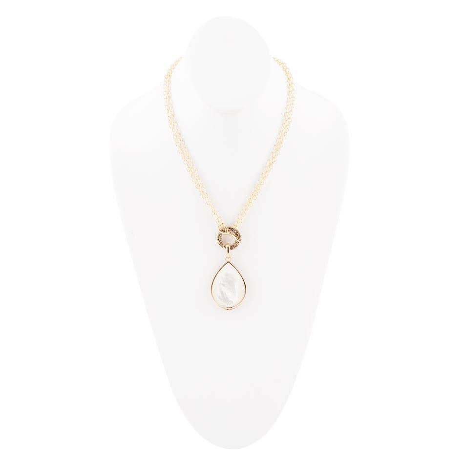 Abby White Mother of Pearl Golden Pendant Necklace