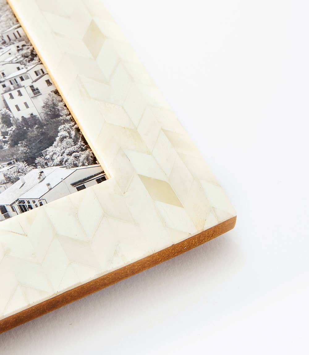Artemis 5x7 Picture Frame - Handcrafted Bone