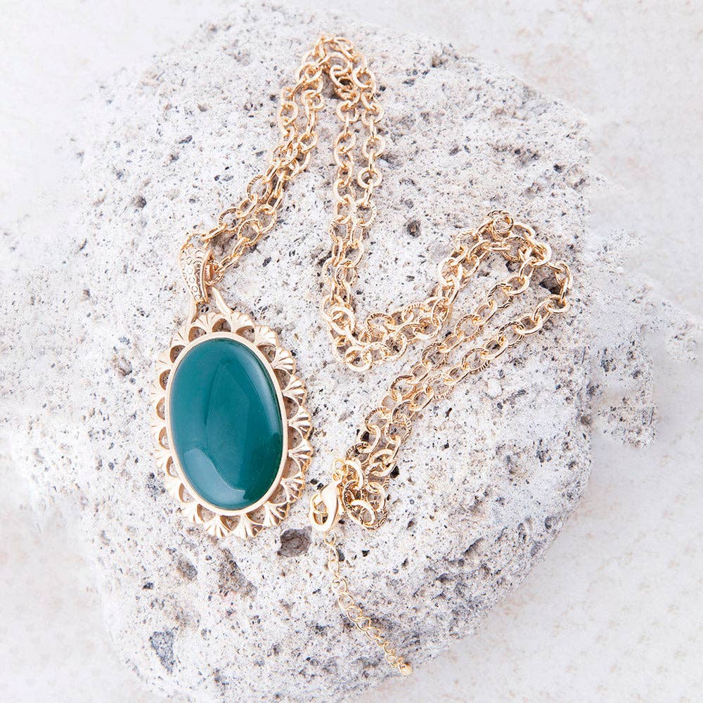 Prosperity Green Onyx Golden Pendant Necklace